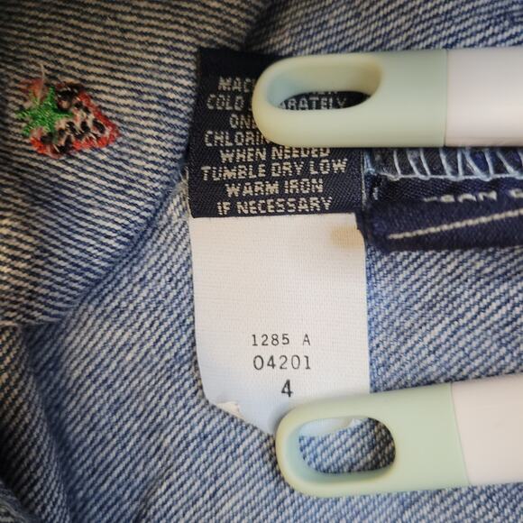 Lot of 3 Toddler Girls 4T Denim Shorts Sonoma Santa Fe Embroidered Vintage Cute! - Picture 12 of 16